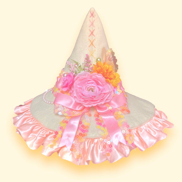 Witch Hat - Peach